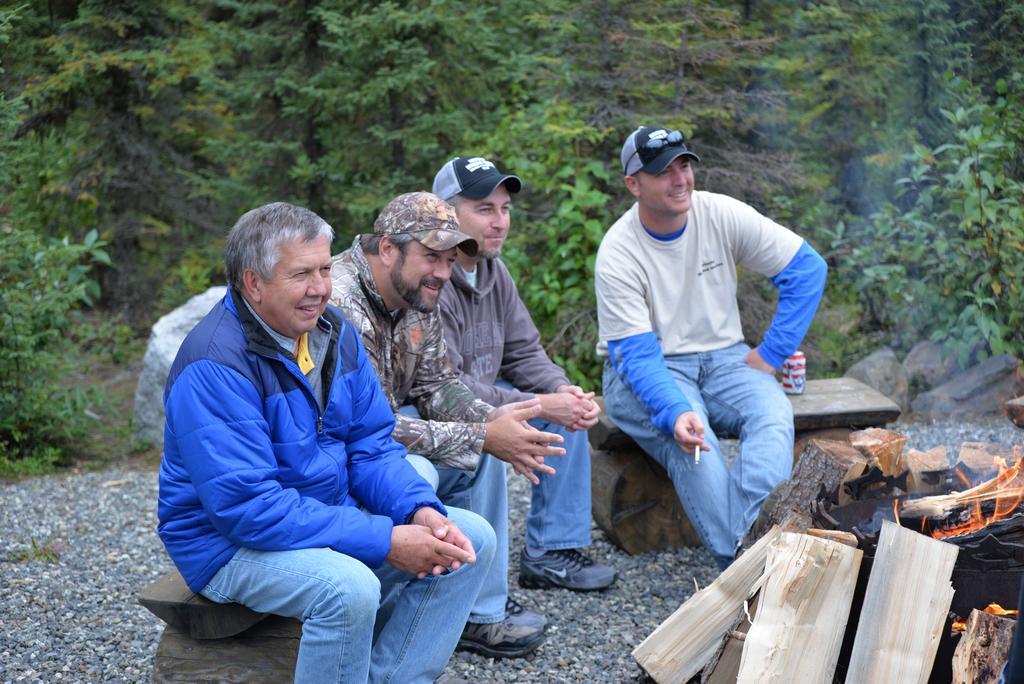 Salmon Catcher Lodge Кенай Екстер'єр фото